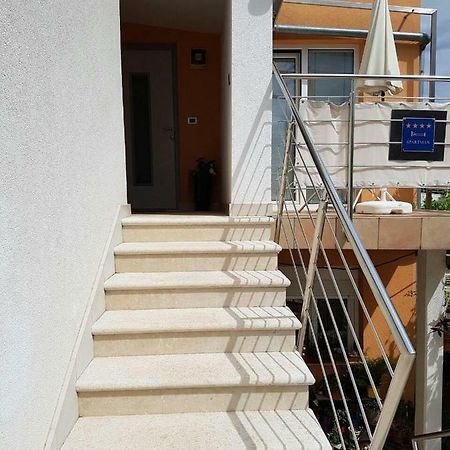 Apartment Lency Novigrad Istria Exterior foto